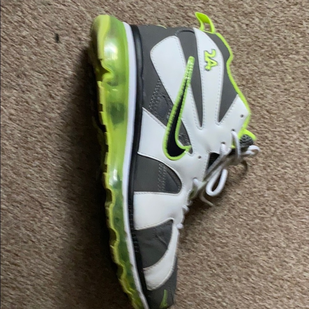 Nike air 24